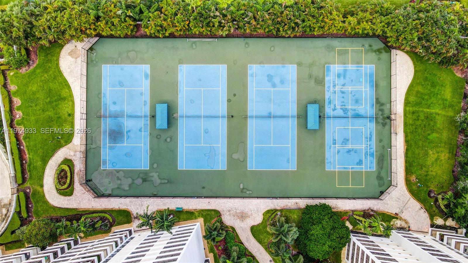 Photo of 2500 Parkview Dr  #1914, Hallandale Beach, Florida, 33009 - 