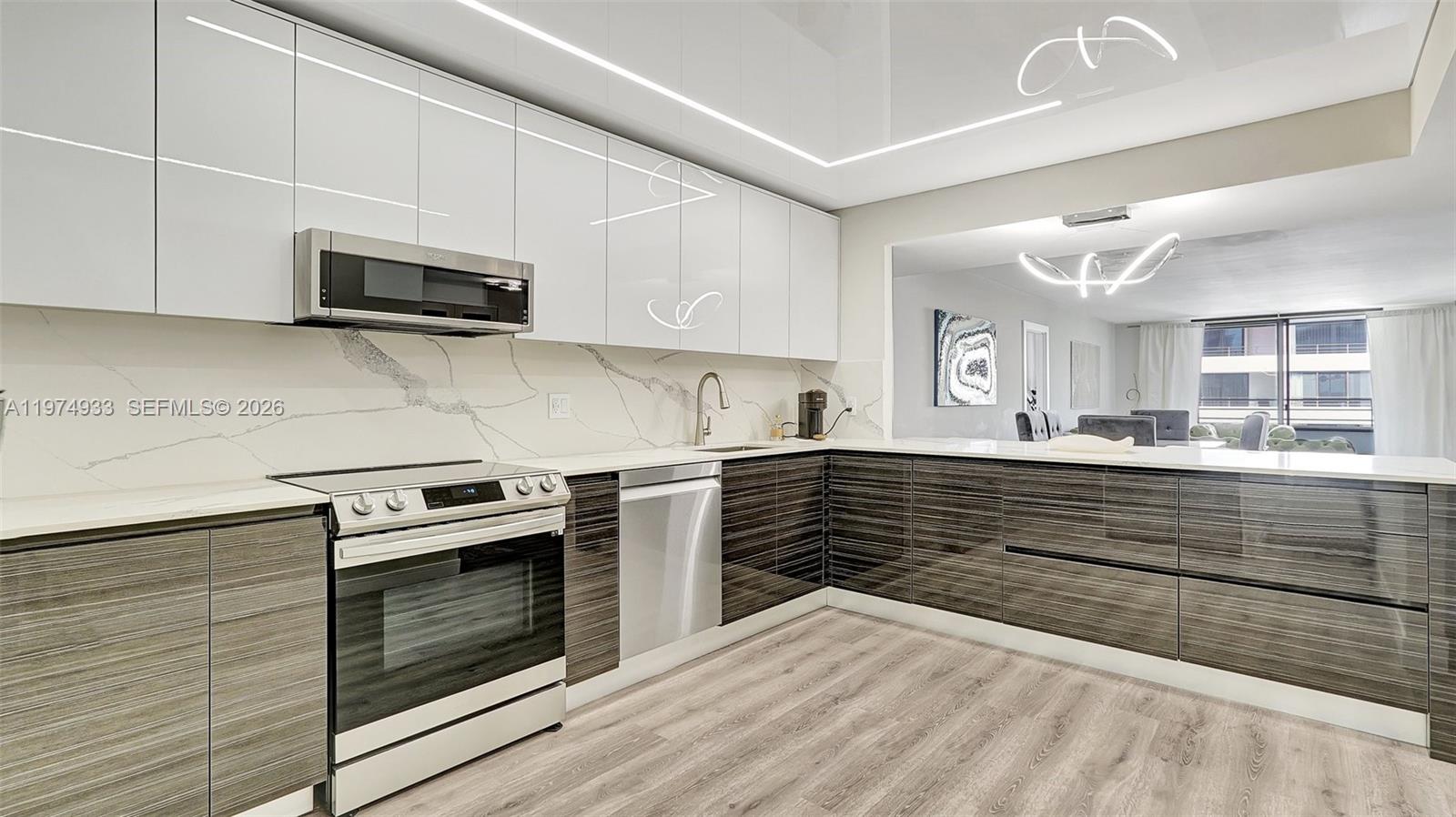 Photo of 2500 Parkview Dr  #1914, Hallandale Beach, Florida, 33009 - 