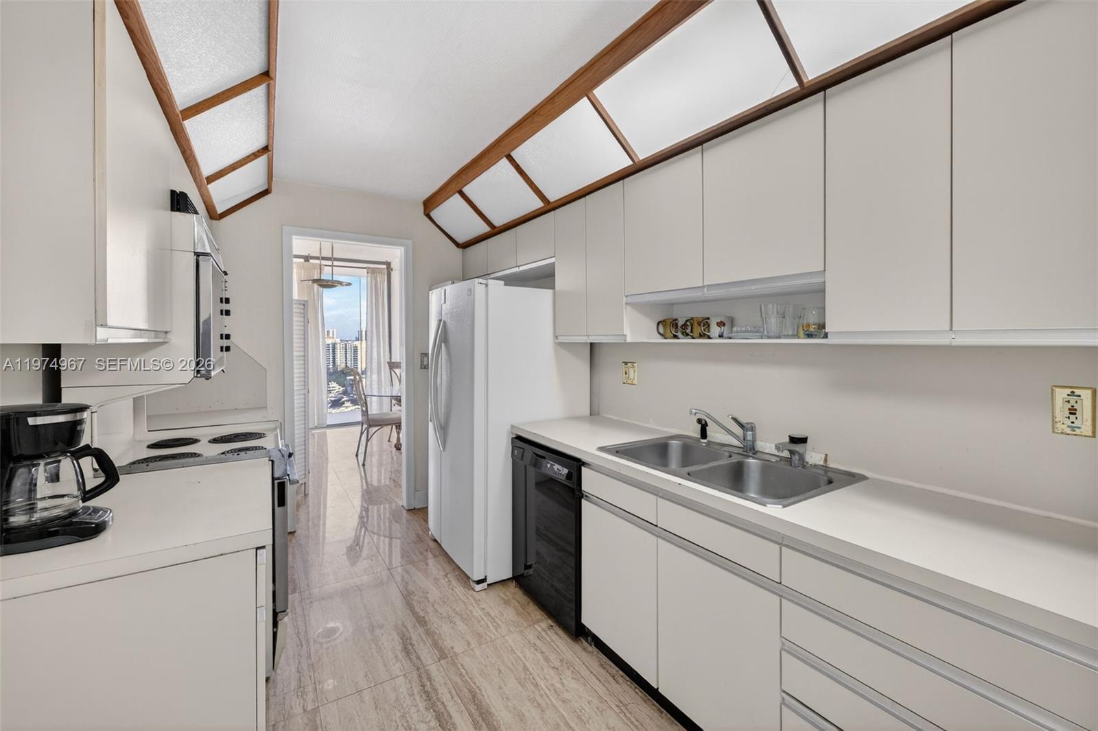 Photo of 19355 Turnberry Way  #17C, Aventura, Florida, 33180 - 