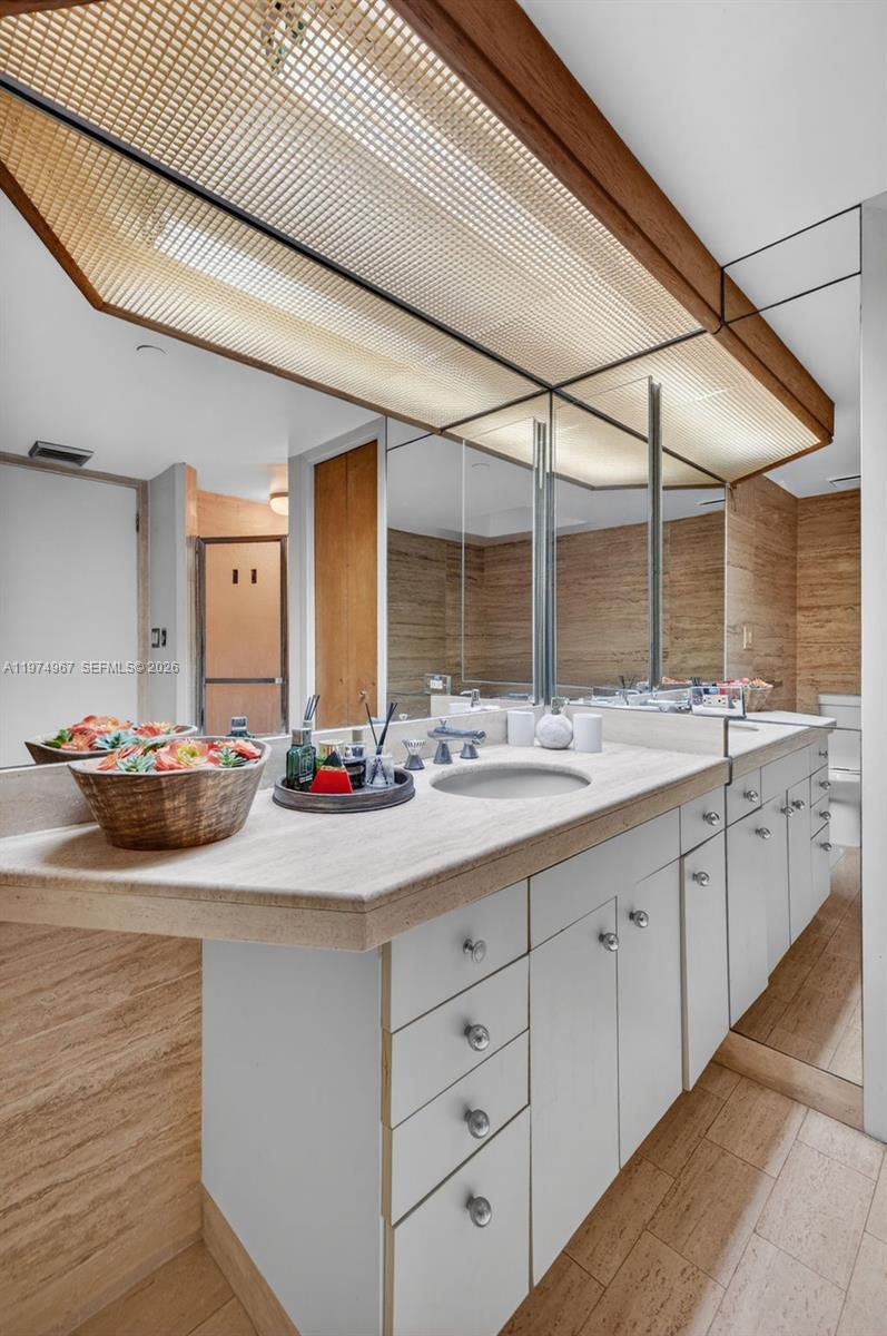 Photo of 19355 Turnberry Way  #17C, Aventura, Florida, 33180 - 