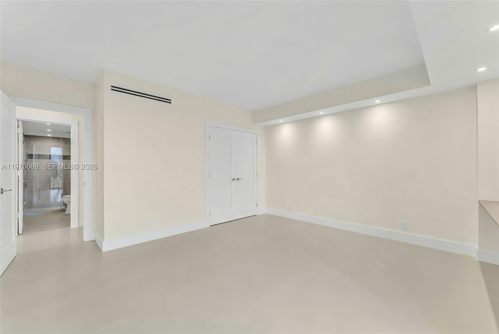 Photo of 19355 Turnberry Way  #4K, Aventura, Florida, 33180 - 