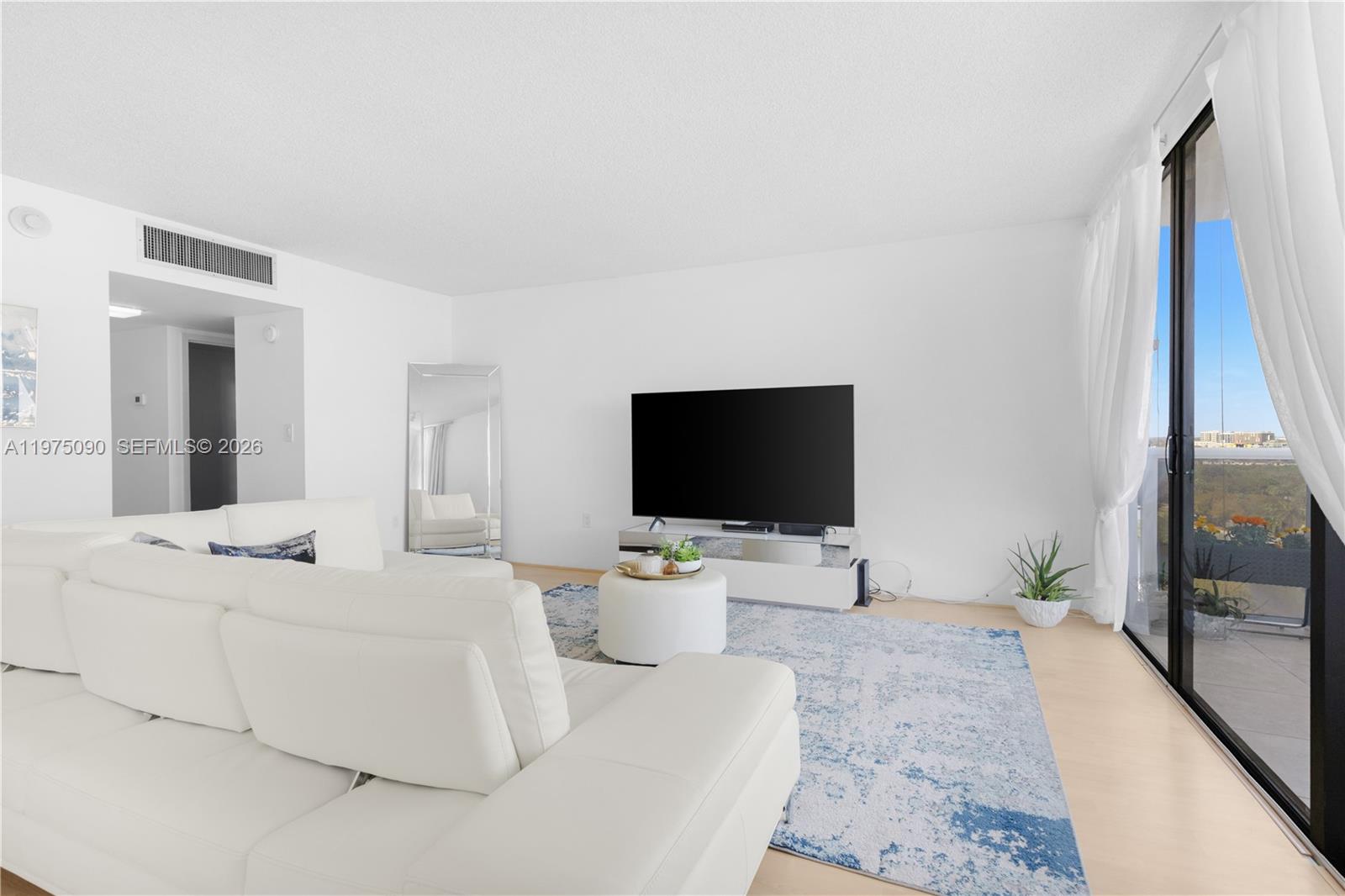 Photo of 3625 Country Club Dr  #1401, Aventura, Florida, 33180 - 