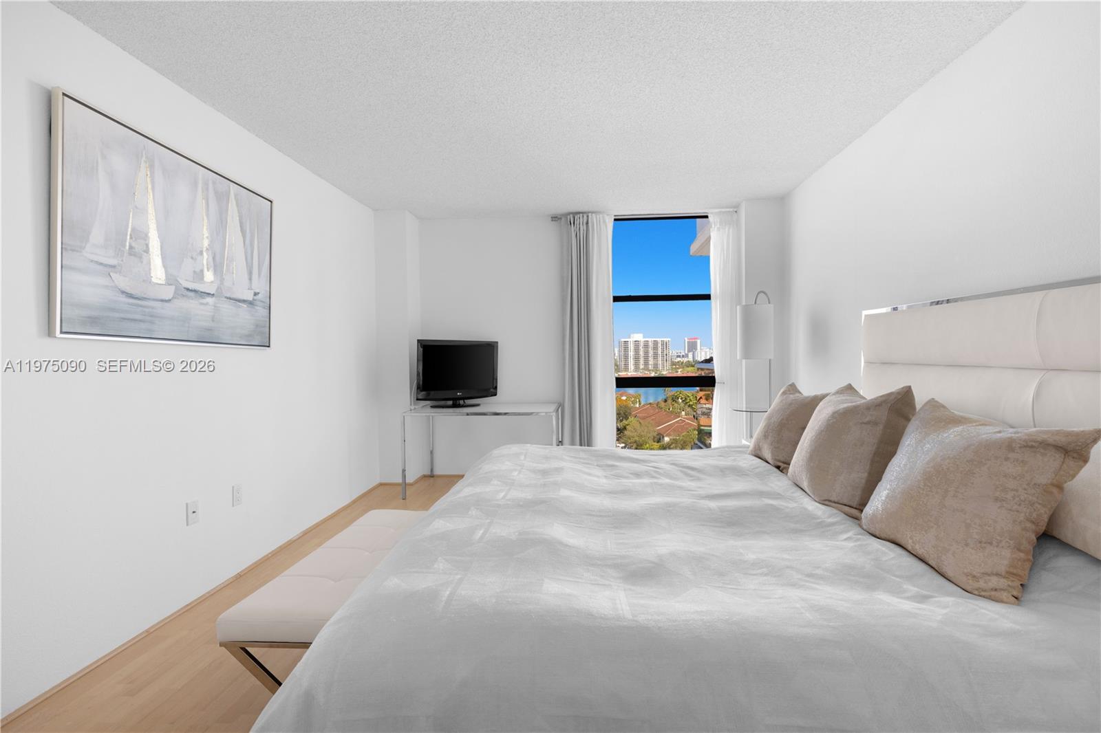 Photo of 3625 Country Club Dr  #1401, Aventura, Florida, 33180 - 