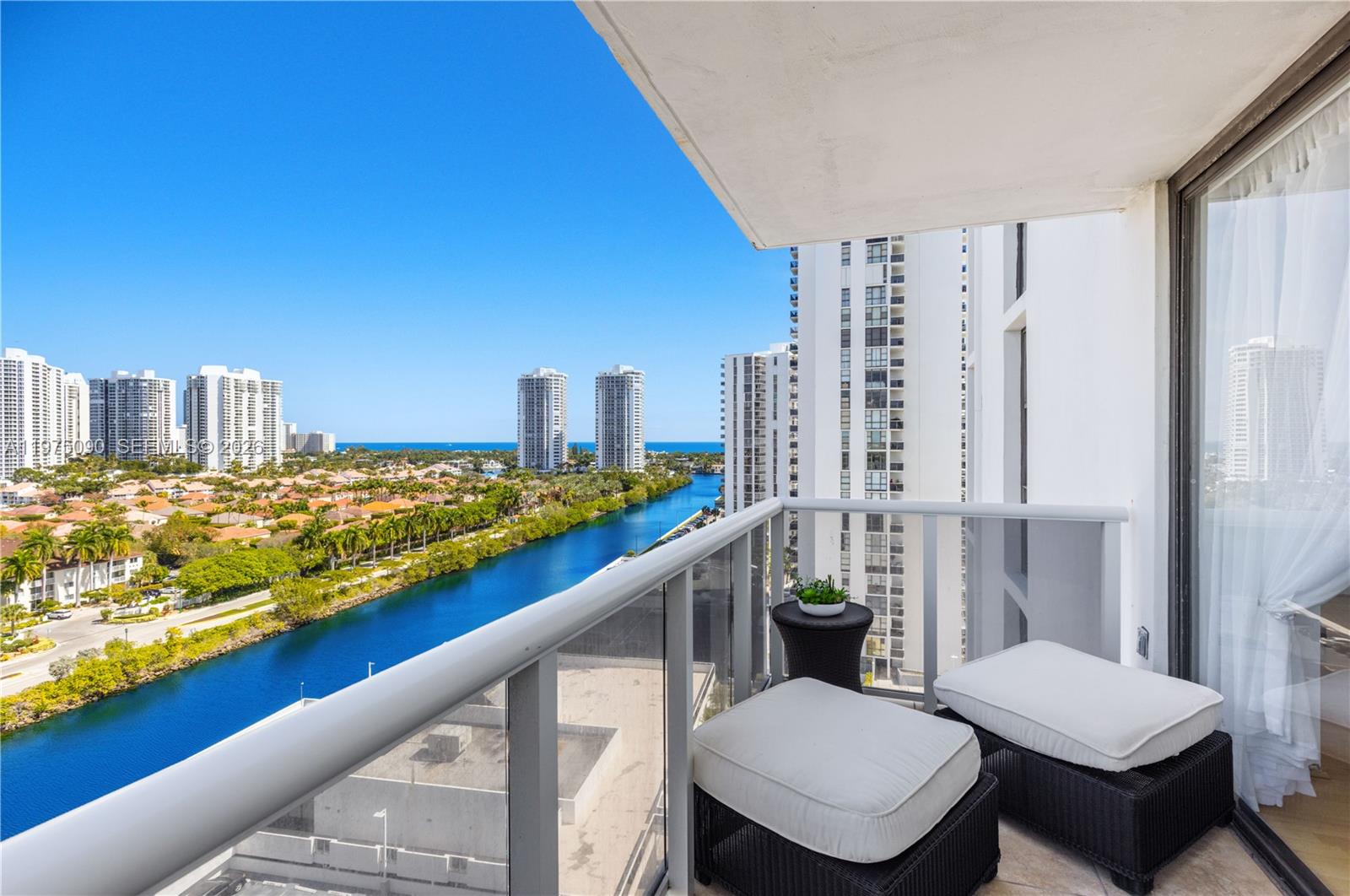 Photo of 3625 Country Club Dr  #1401, Aventura, Florida, 33180 - 