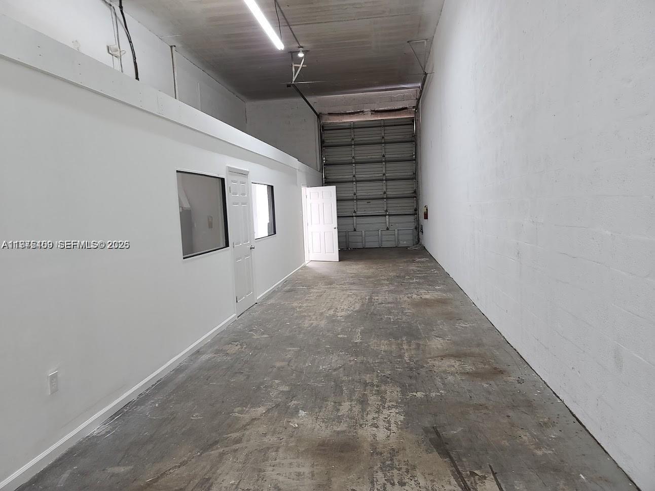 Подробнее 7933 / кв.футов $ 2026-03-02 0 Фото