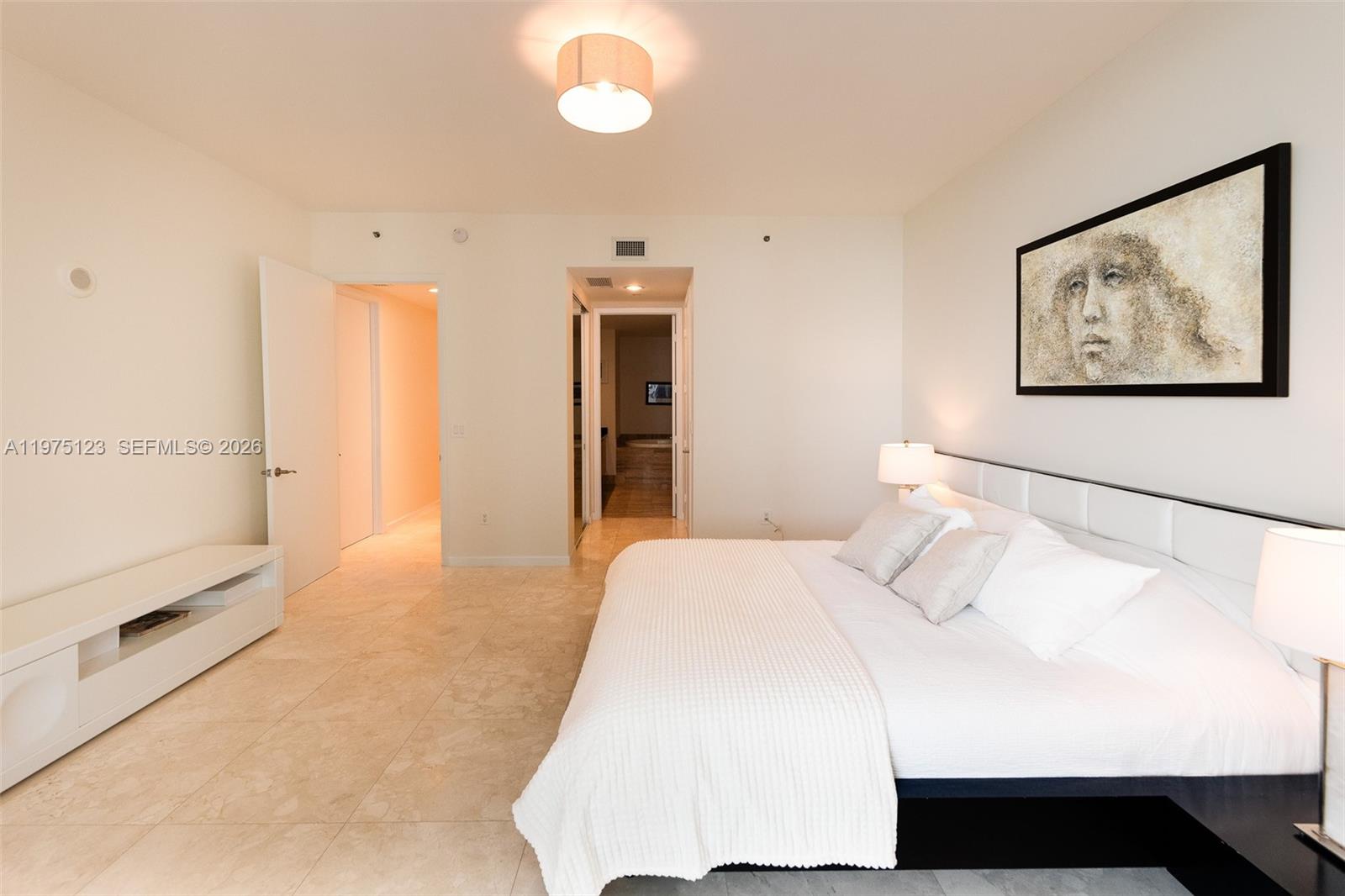 Ver detalles 2502 3 / 4 1979 sq. ft. $ 2026-03-02 0 foto