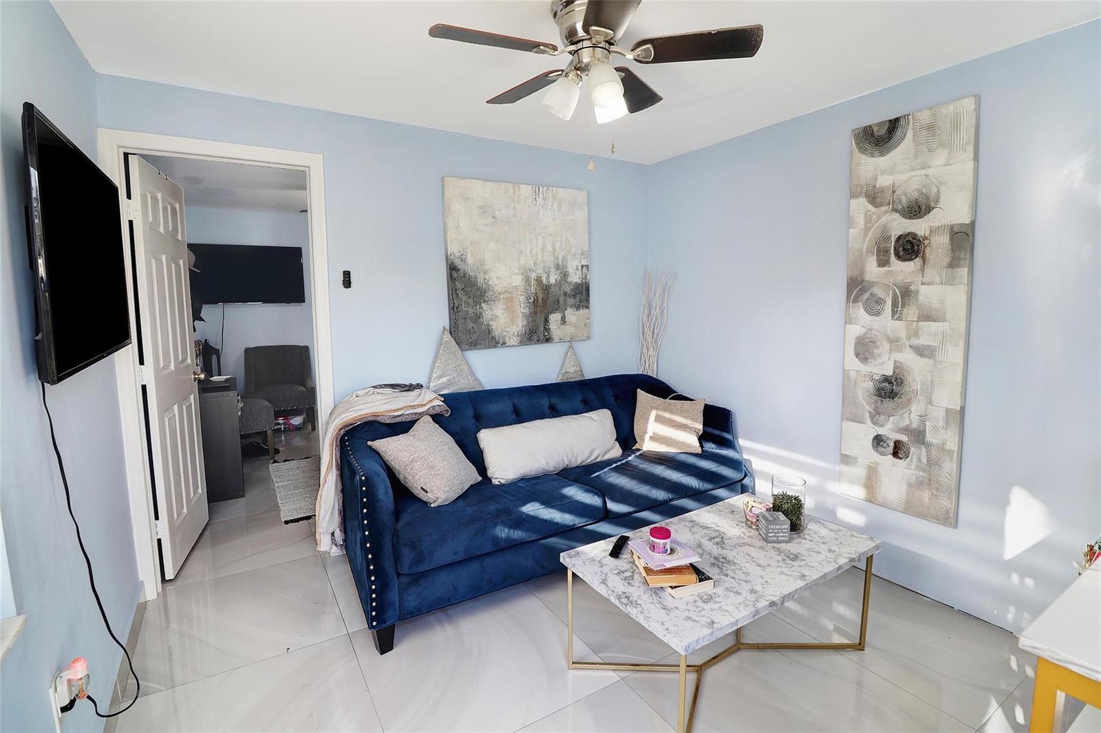   / 0 2500 sq. ft. $ 2026-05-01 0 foto