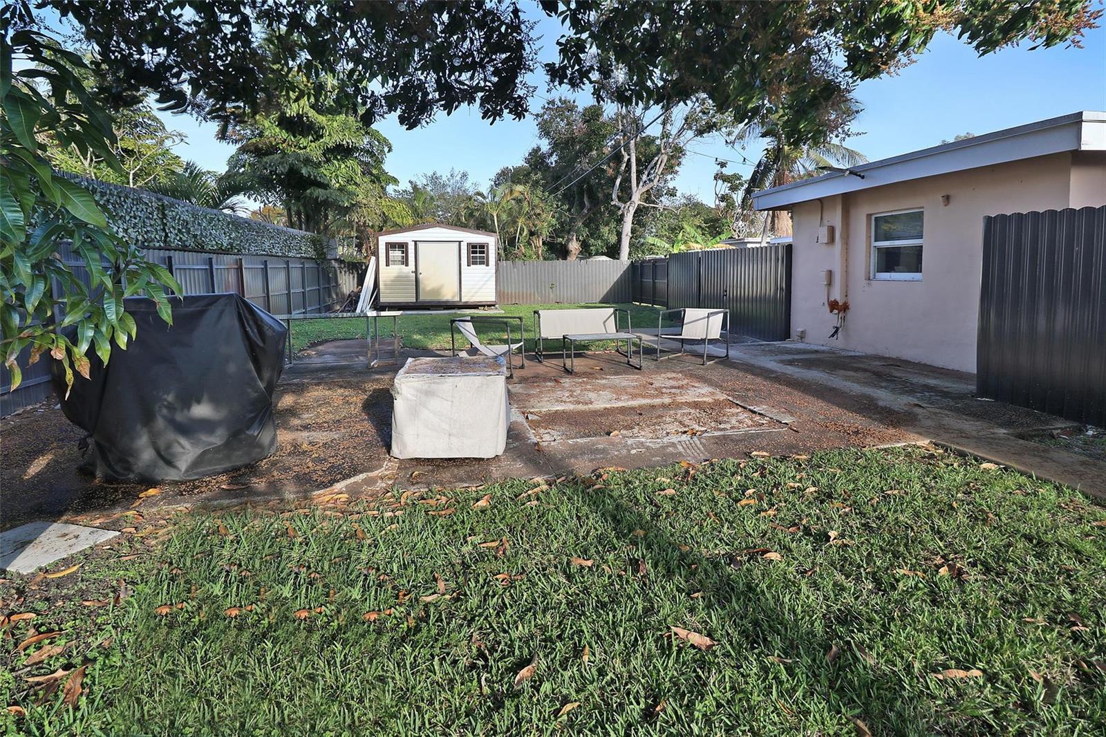   / 0 2500 sq. ft. $ 2026-05-01 0 foto