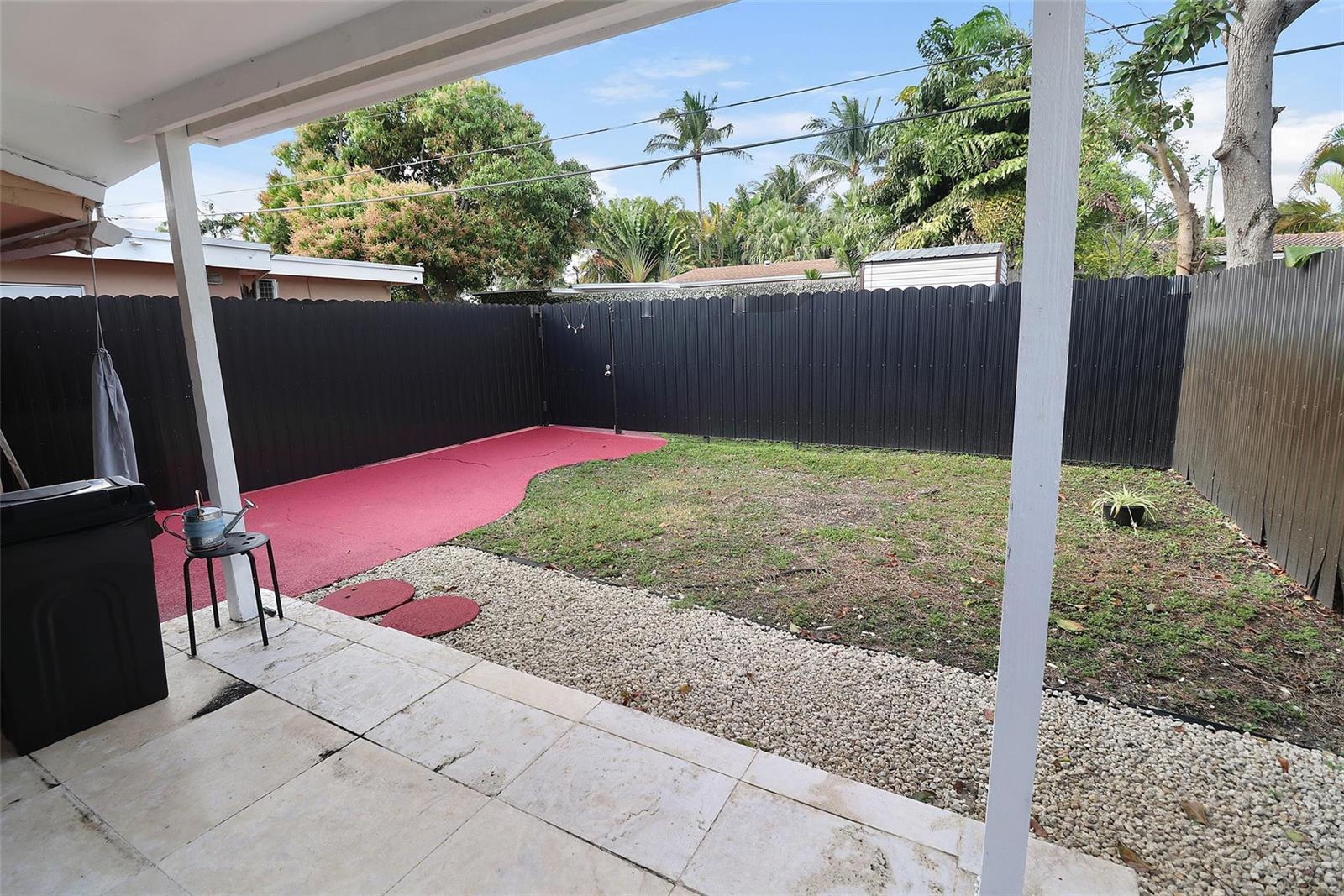   / 0 2500 sq. ft. $ 2026-05-01 0 foto