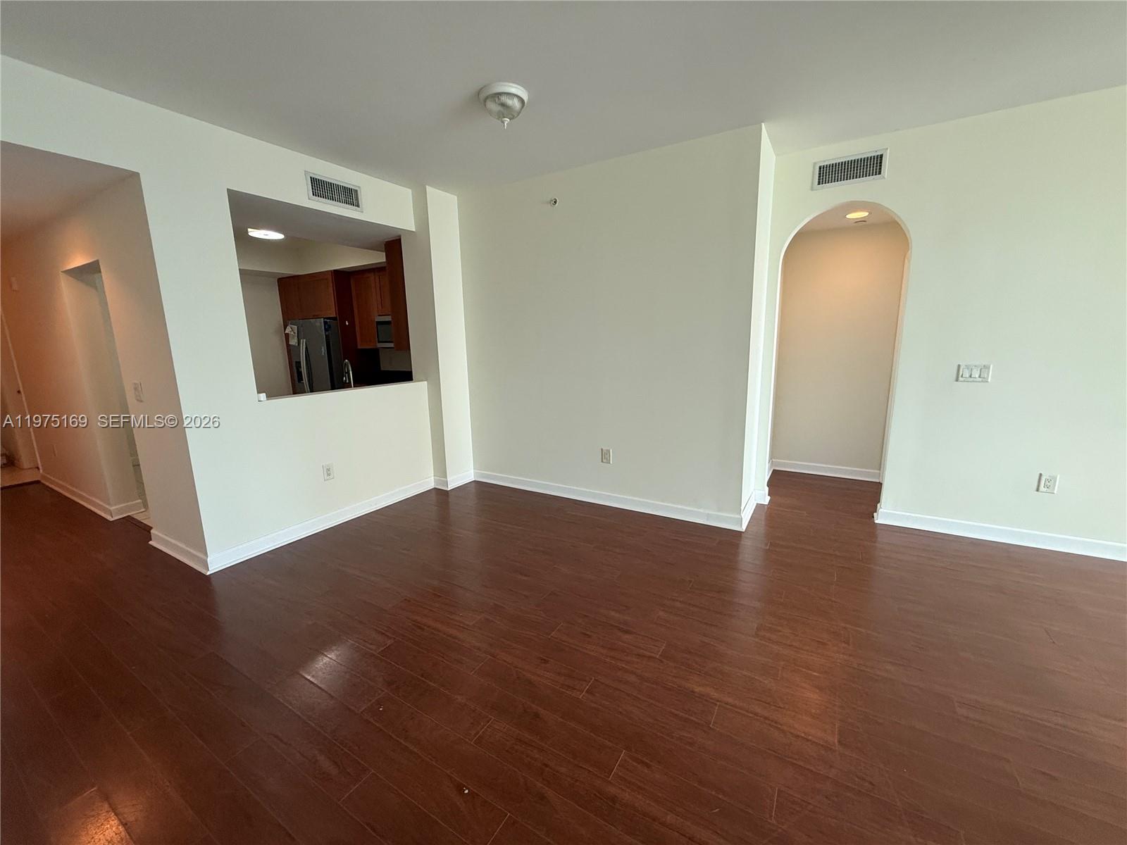 Photo of 3340 190th St  #1105, Aventura, Florida, 33180 - 