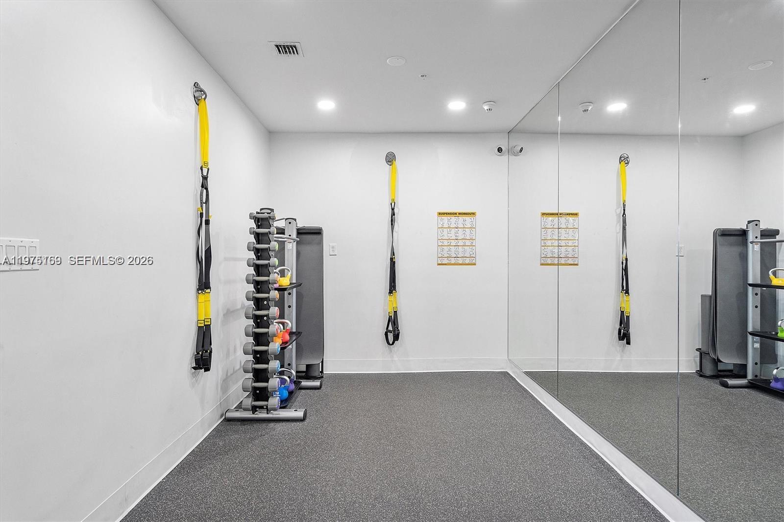 Photo of 3340 190th St  #1105, Aventura, Florida, 33180 - 