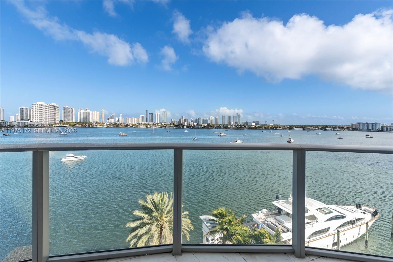 Photo of 17301 Biscayne Blvd #611, North Miami Beach, Florida, 33160 -