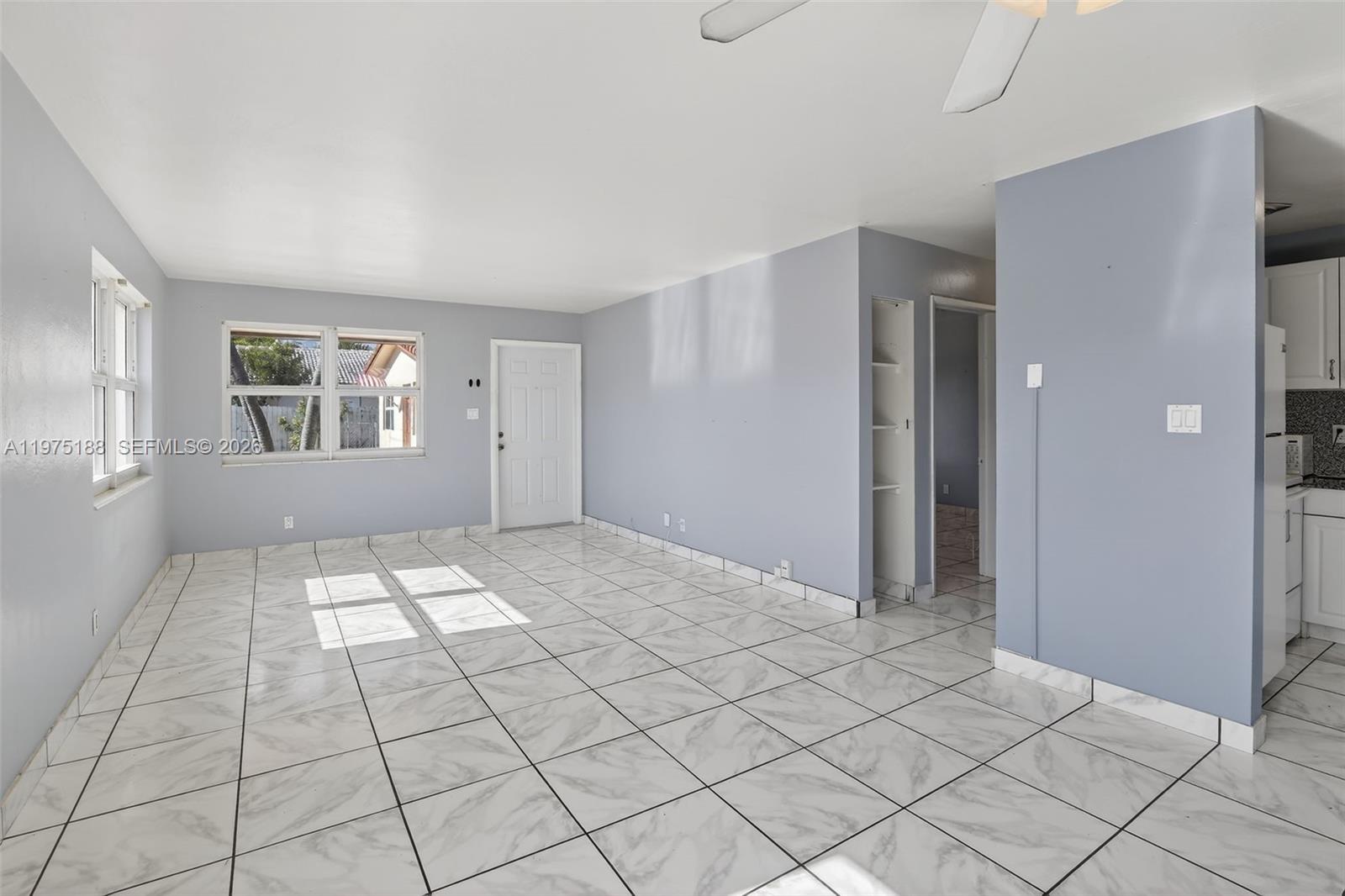 1-7  /   кв.футов $ 2026-03-02 0 Фото