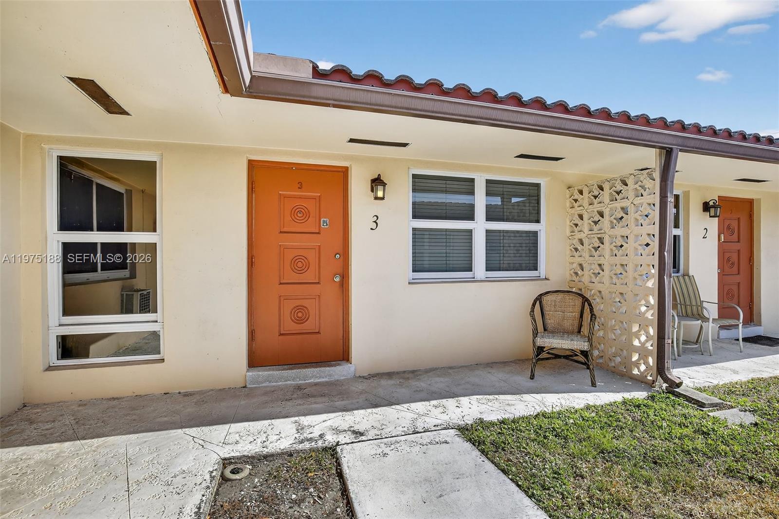 1-7  /   кв.футов $ 2026-03-02 0 Фото