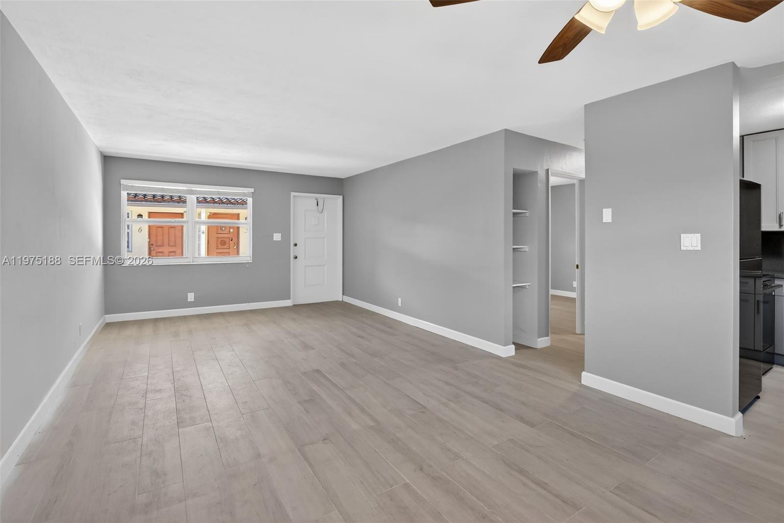 1-7  /   кв.футов $ 2026-03-02 0 Фото