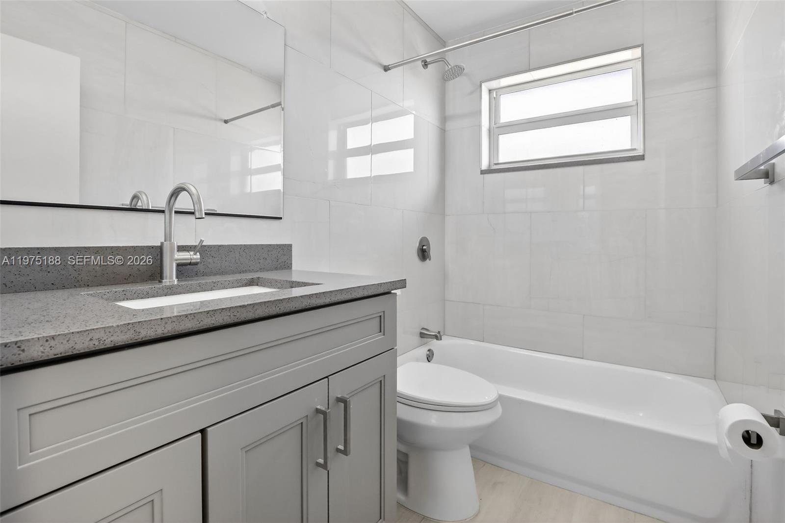 1-7  /   кв.футов $ 2026-03-02 0 Фото