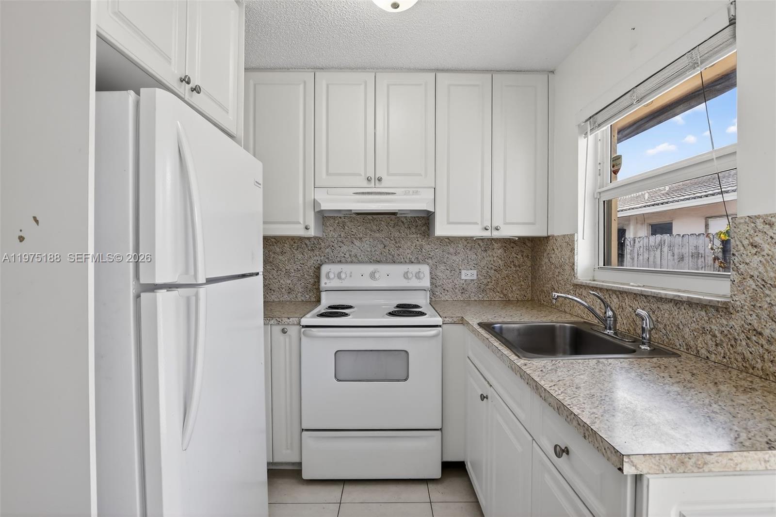 1-7  /   кв.футов $ 2026-03-02 0 Фото