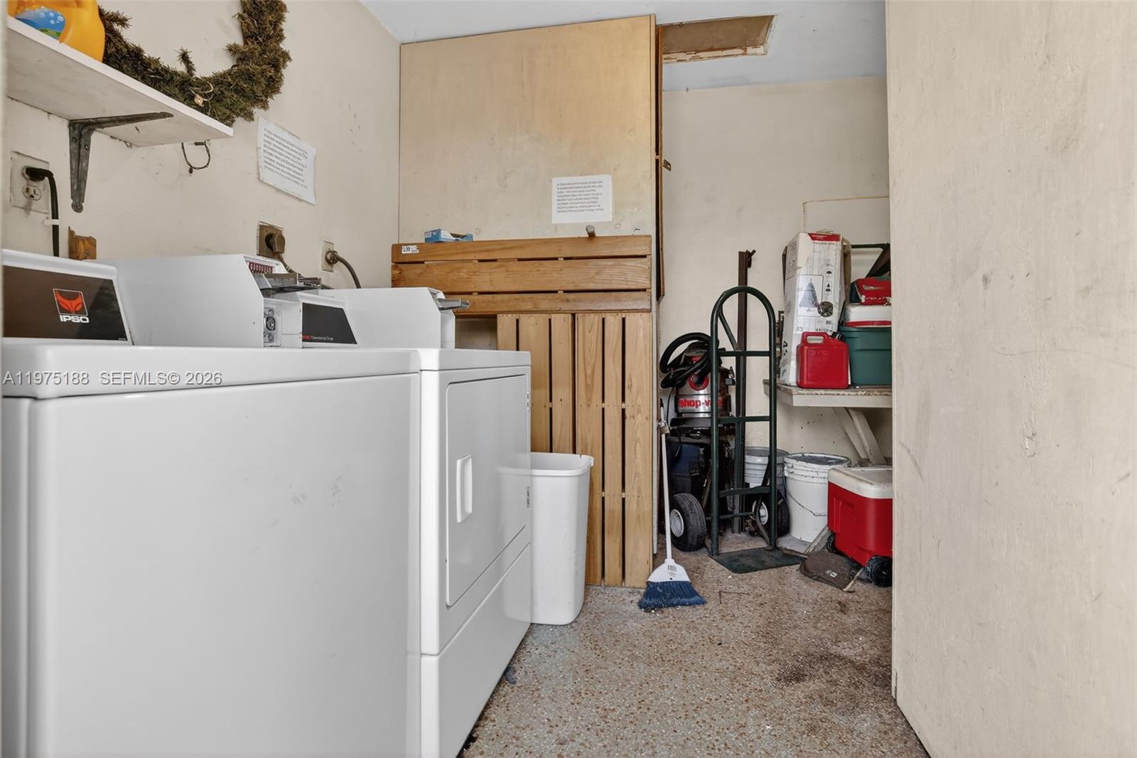 1-7  /   кв.футов $ 2026-03-02 0 Фото