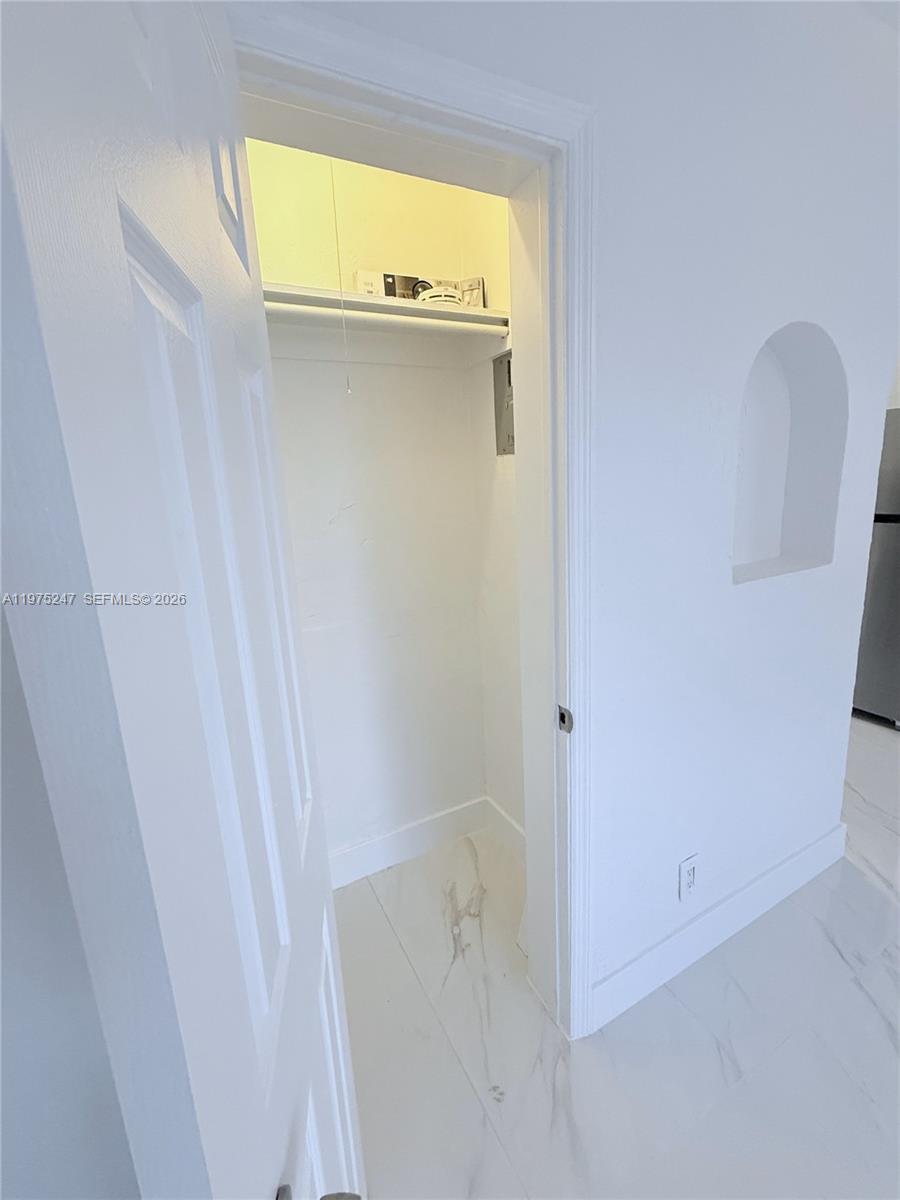   /  1806 кв.футов $ 2026-03-03 0 Фото