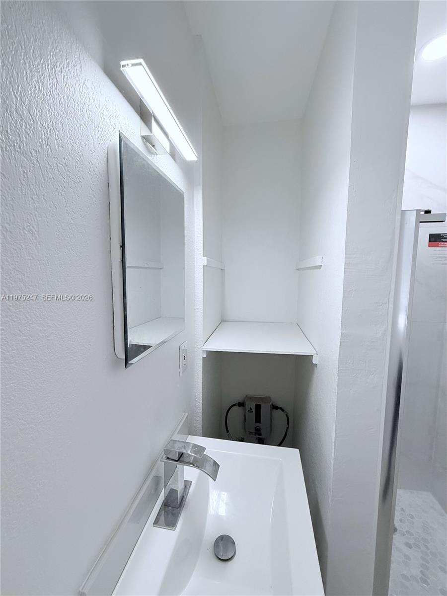   /  1806 кв.футов $ 2026-03-03 0 Фото