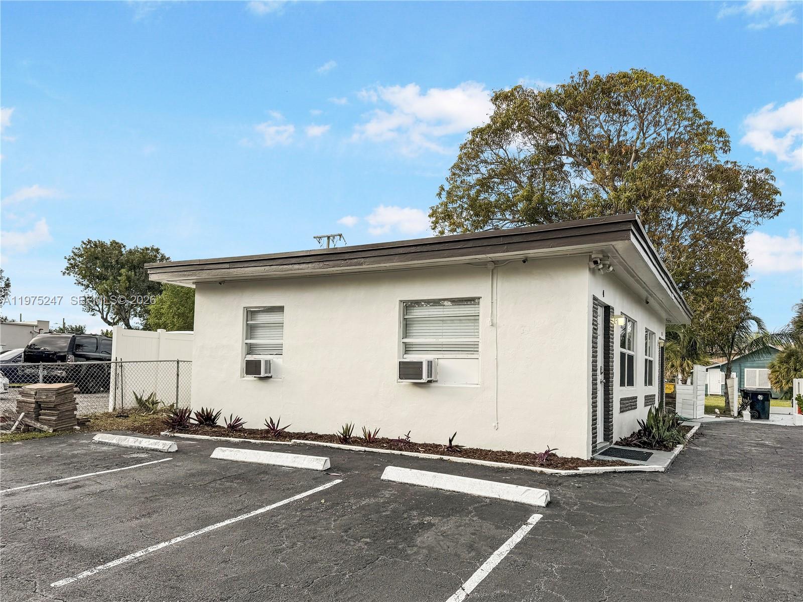   /  1806 кв.футов $ 2026-03-03 0 Фото