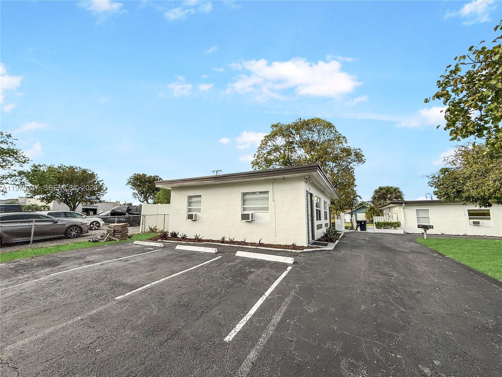   /  1806 кв.футов $ 2026-03-03 0 Фото