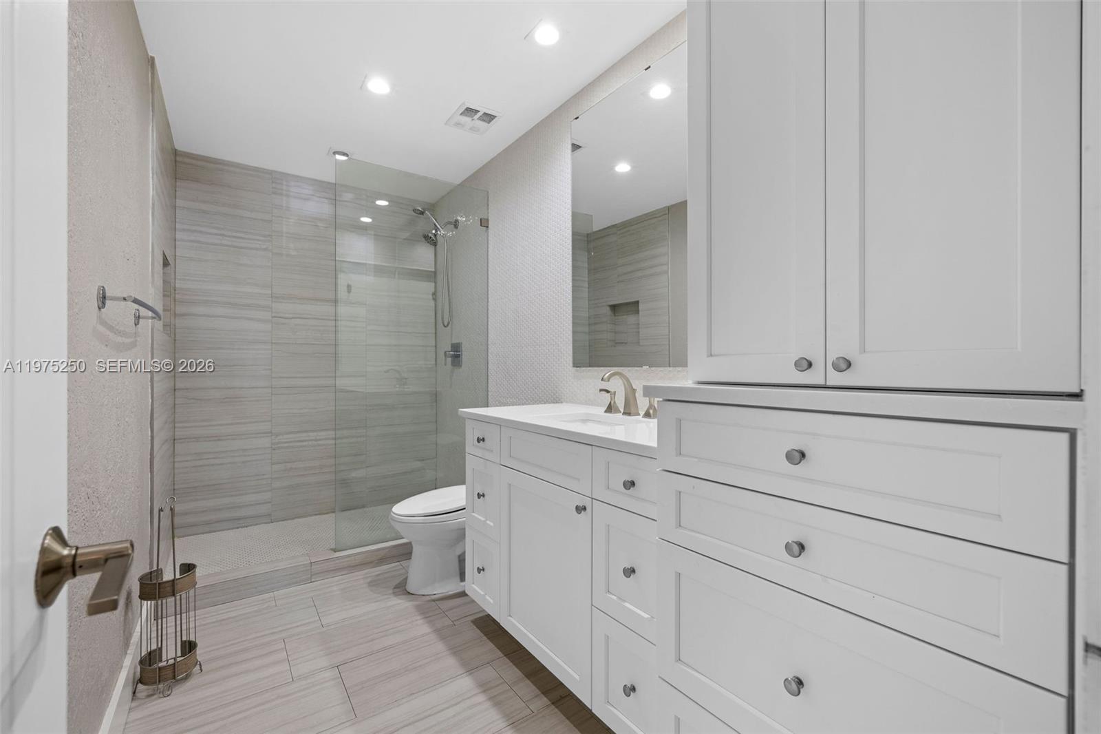 Photo of 20900 Leeward Ct  (20900), Aventura, Florida, 33180 - 