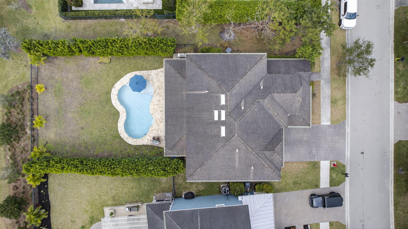 Ver detalles 929 4 / 3181 sq. ft. $ 2026-05-06 0 foto