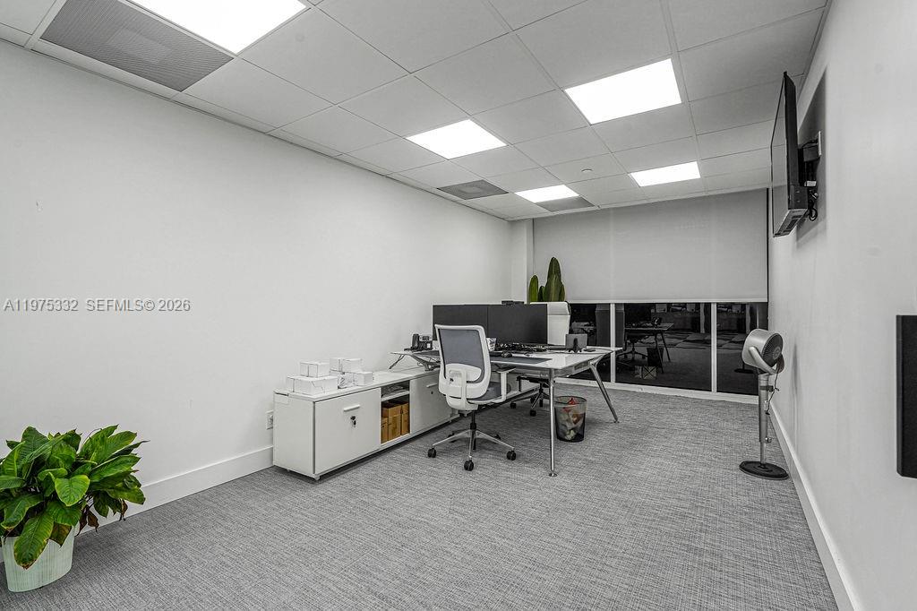 700A  /   кв.футов $ 2026-03-03 0 Фото