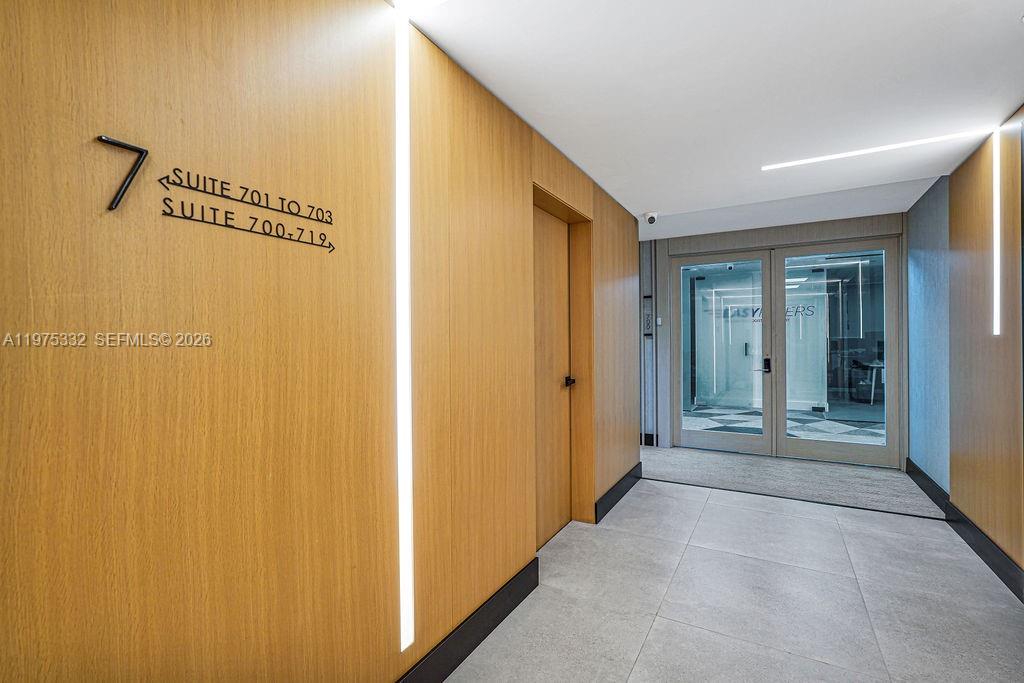 700A  /   кв.футов $ 2026-03-03 0 Фото