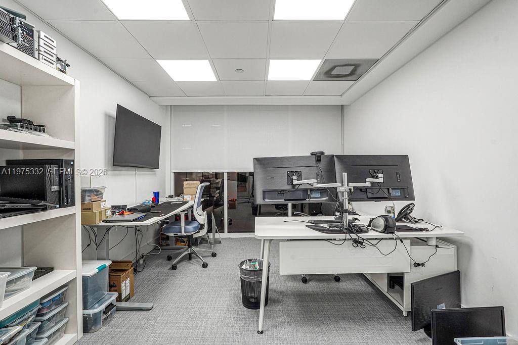 700A  /   кв.футов $ 2026-03-03 0 Фото