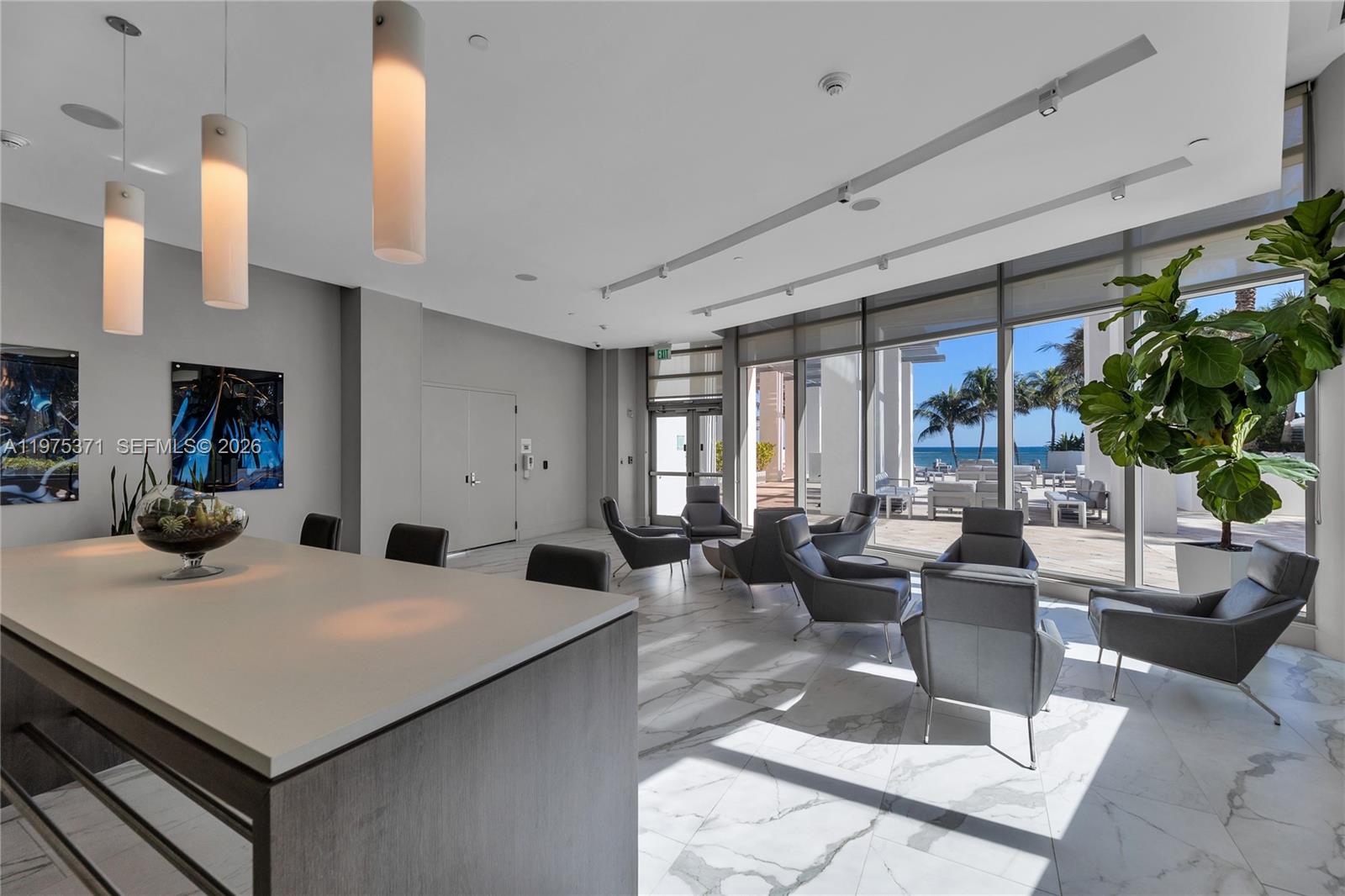 Photo of 3535 Ocean Dr #1602, Hollywood, Florida, 33019 - JUICE BAR