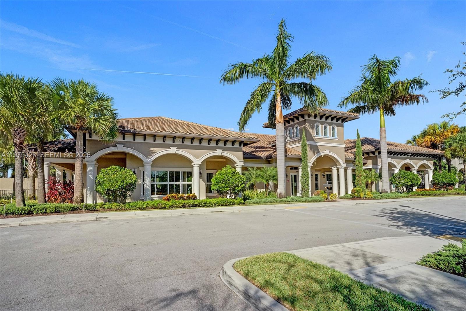 See details 4764 3 / 3 1780 sq. ft. $ 2026-03-03 0 Photo