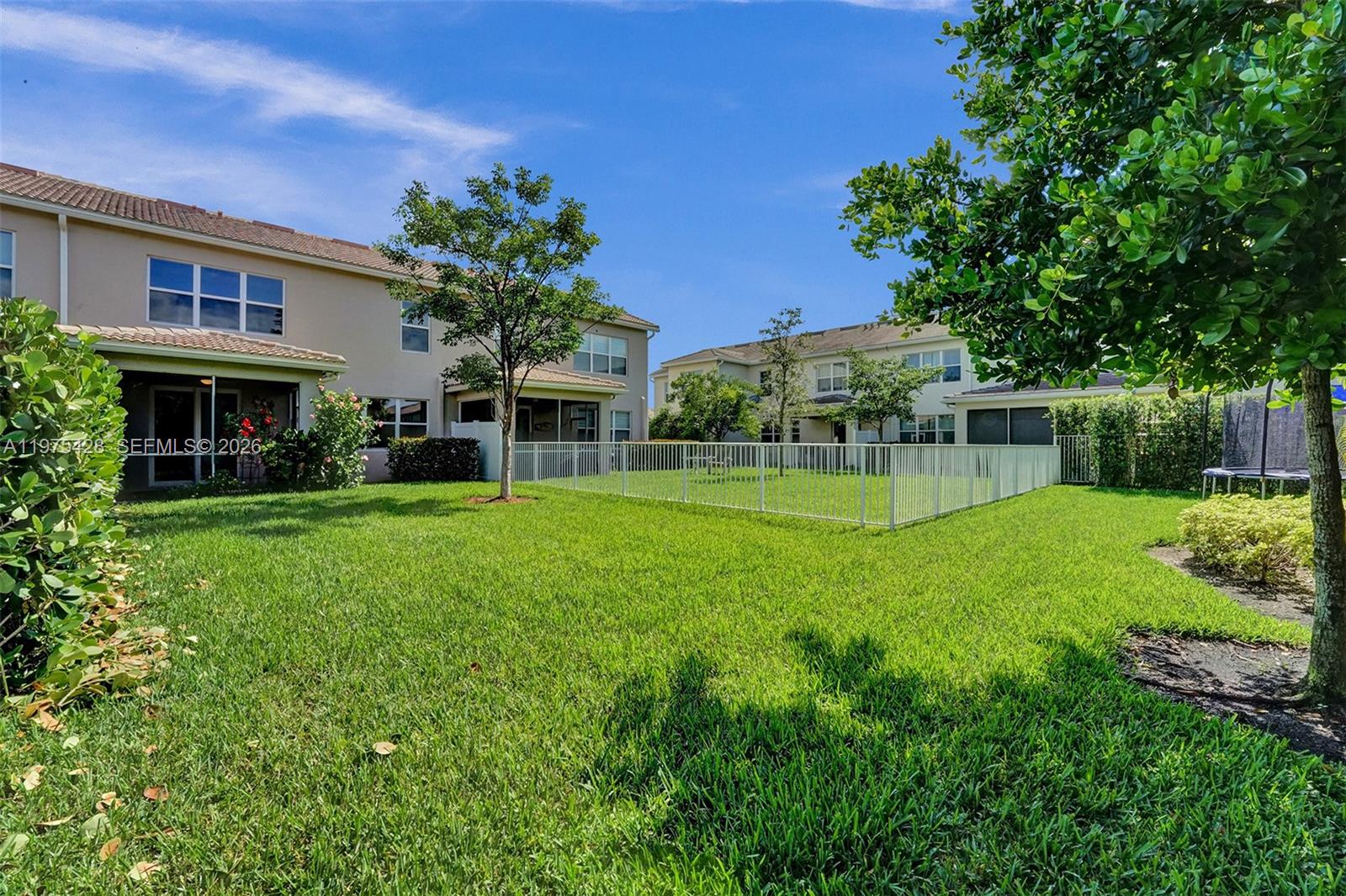 See details 4764 3 / 3 1780 sq. ft. $ 2026-03-03 0 Photo