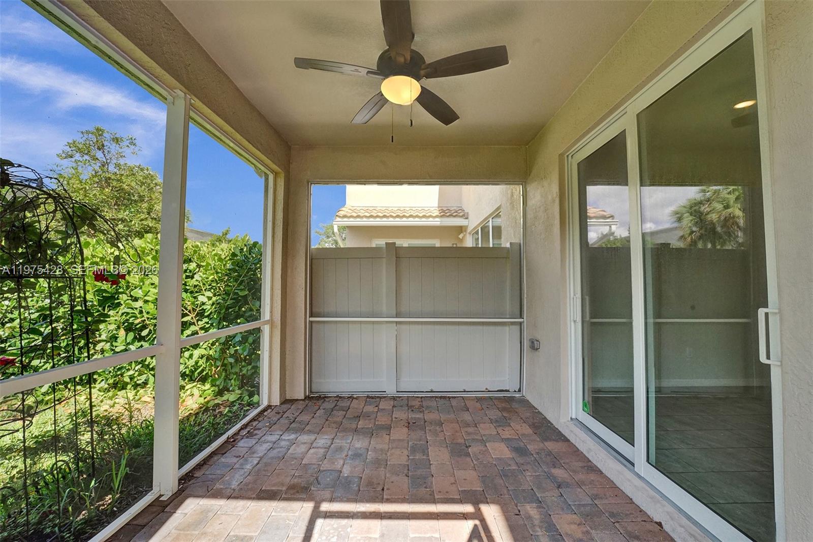 See details 4764 3 / 3 1780 sq. ft. $ 2026-03-03 0 Photo