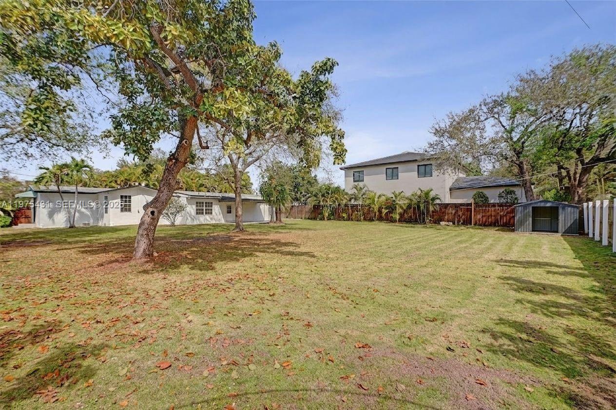   /   кв.футов $ 2026-03-03 0 Фото