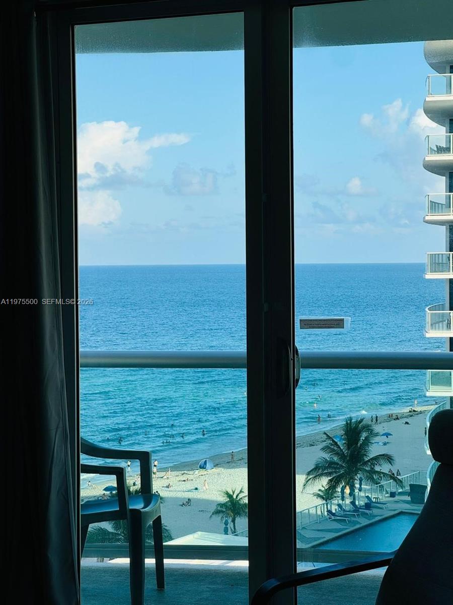 Photo of 3901 Ocean Dr  #10G, Hollywood, Florida, 33019 - 