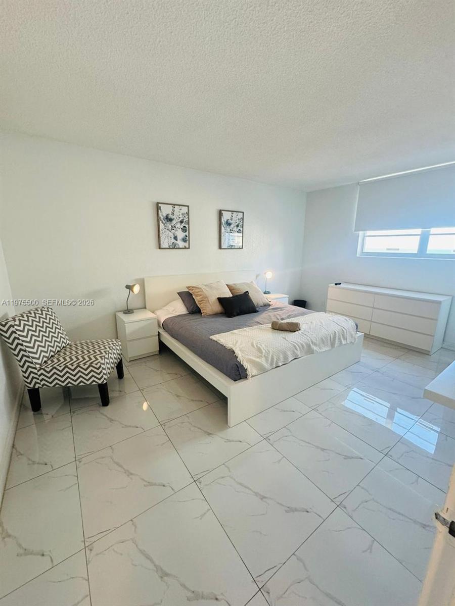 Photo of 3901 Ocean Dr  #10G, Hollywood, Florida, 33019 - 