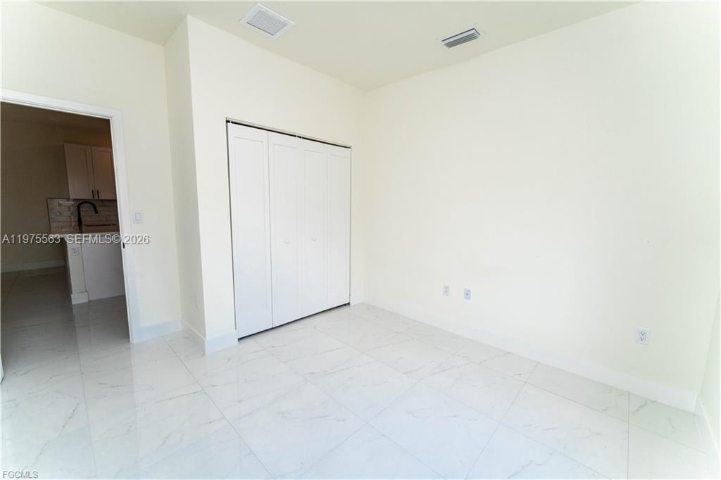 Ver detalles / sq. ft. $ 2026-03-03 0 foto