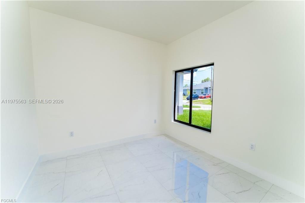 Ver detalles / sq. ft. $ 2026-03-03 0 foto