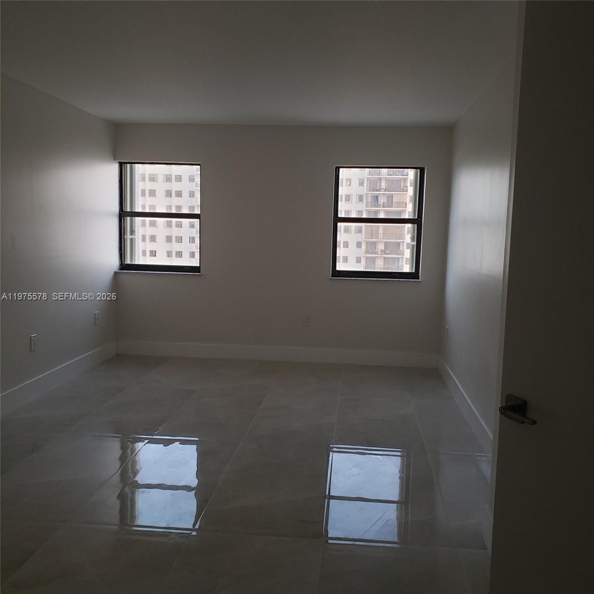 Photo of 1201 Ocean Dr  #2105S, Hollywood, Florida, 33019 - 