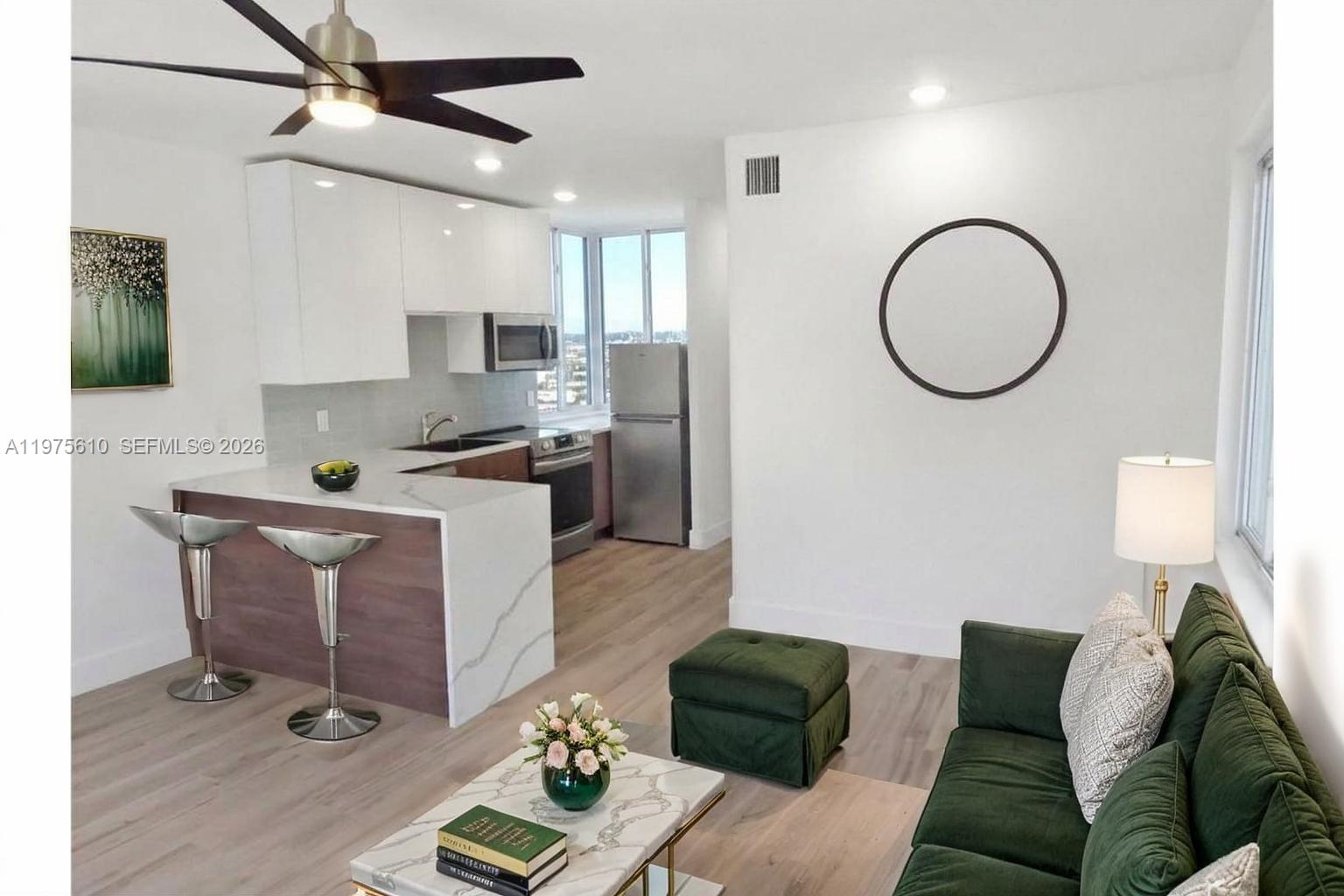   /   sq. ft. $ 2026-03-03 0 foto