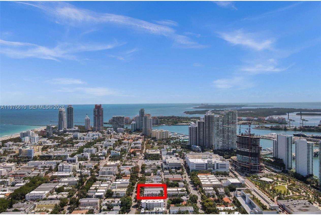   /   sq. ft. $ 2026-03-03 0 foto