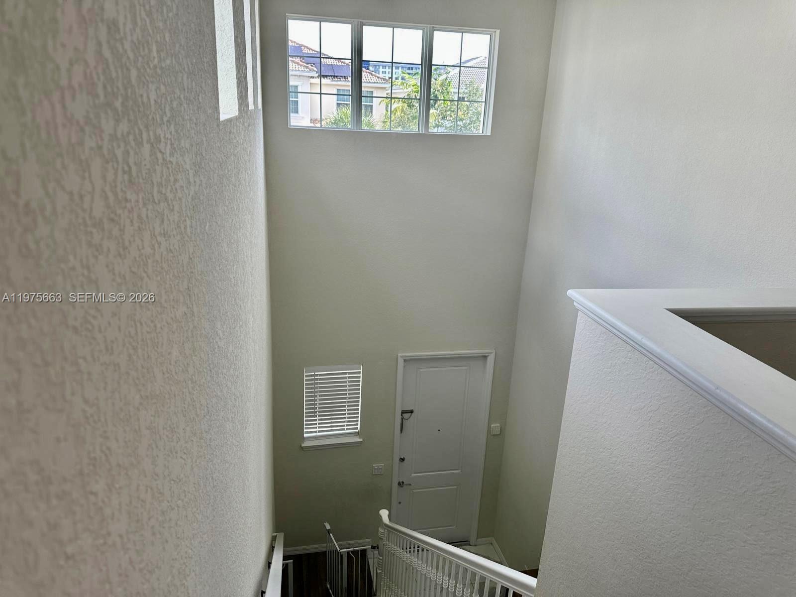 4334 3 / 3 1998 sq. ft. $ 2026-03-03 0 foto