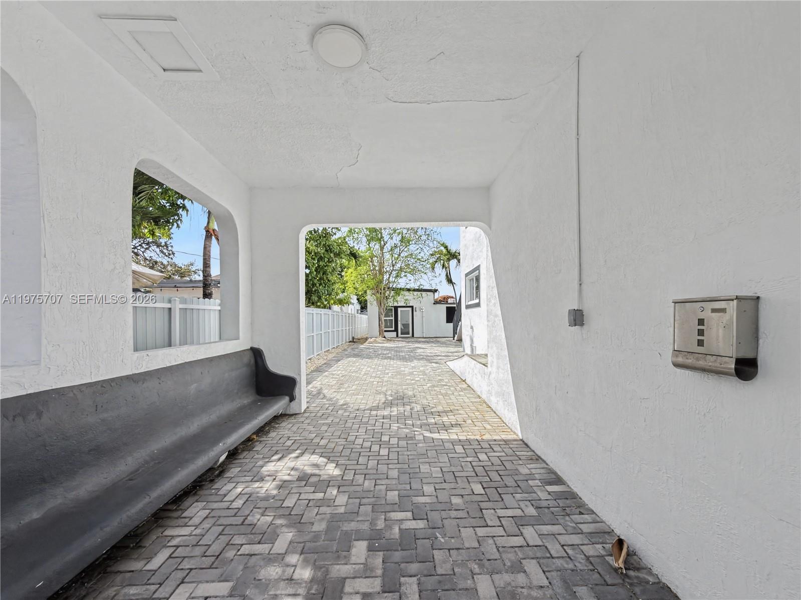   /  4151 кв.футов $ 2026-03-03 0 Фото