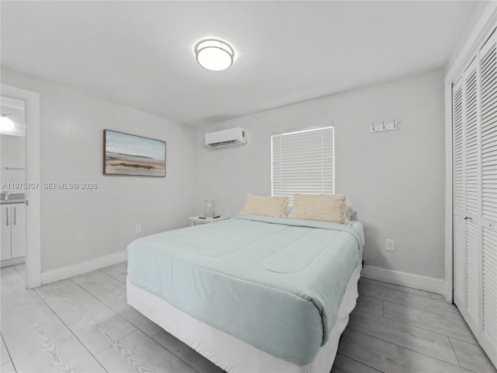   /  4151 кв.футов $ 2026-03-03 0 Фото