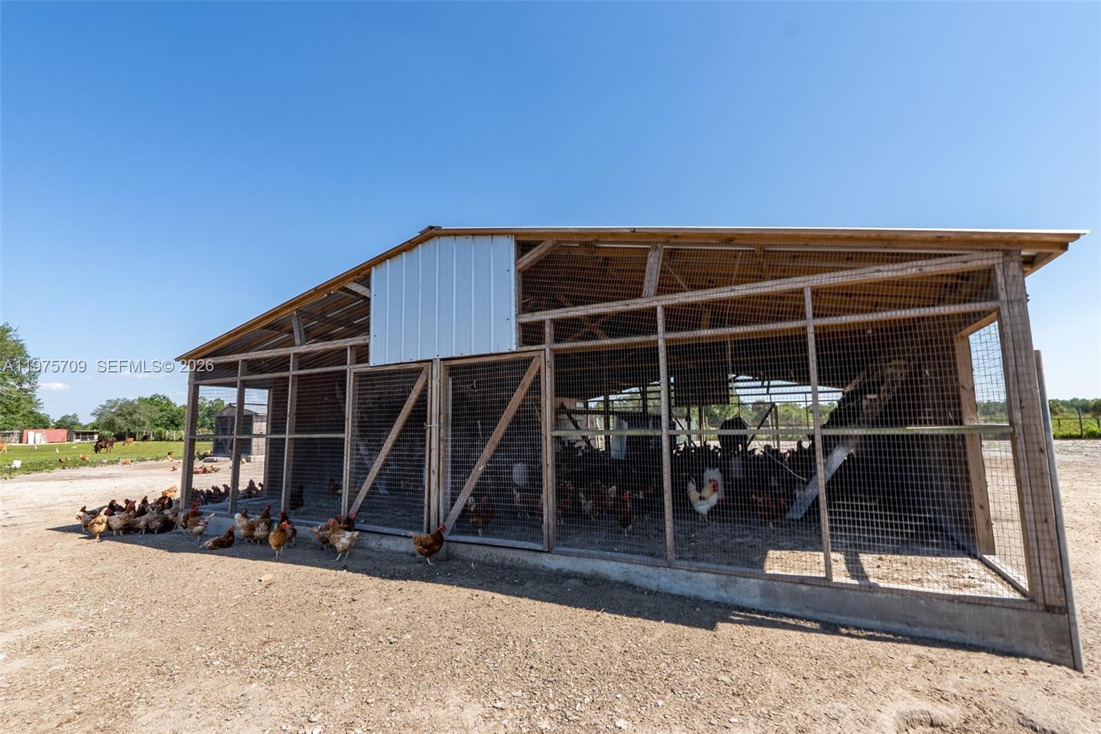   /   кв.футов $ 2026-03-03 0 Фото