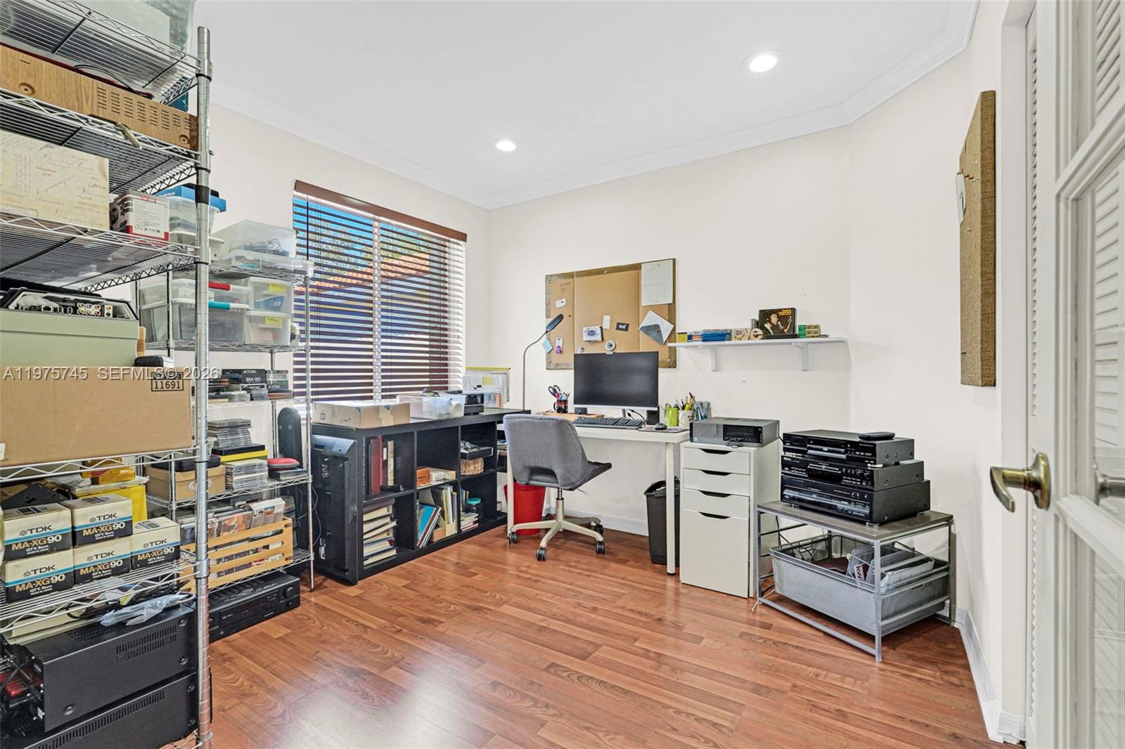 Photo of 1425 Weeping Willow Way  (1425), Hollywood, Florida, 33019 - 