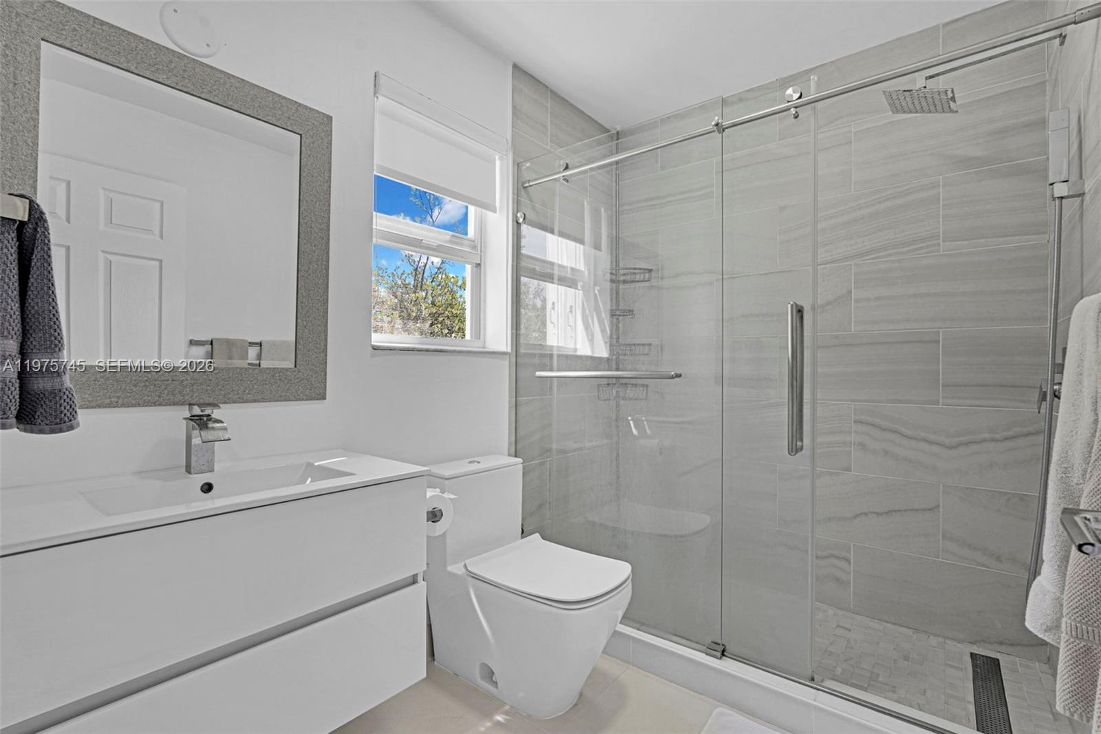 Photo of 1425 Weeping Willow Way  (1425), Hollywood, Florida, 33019 - 