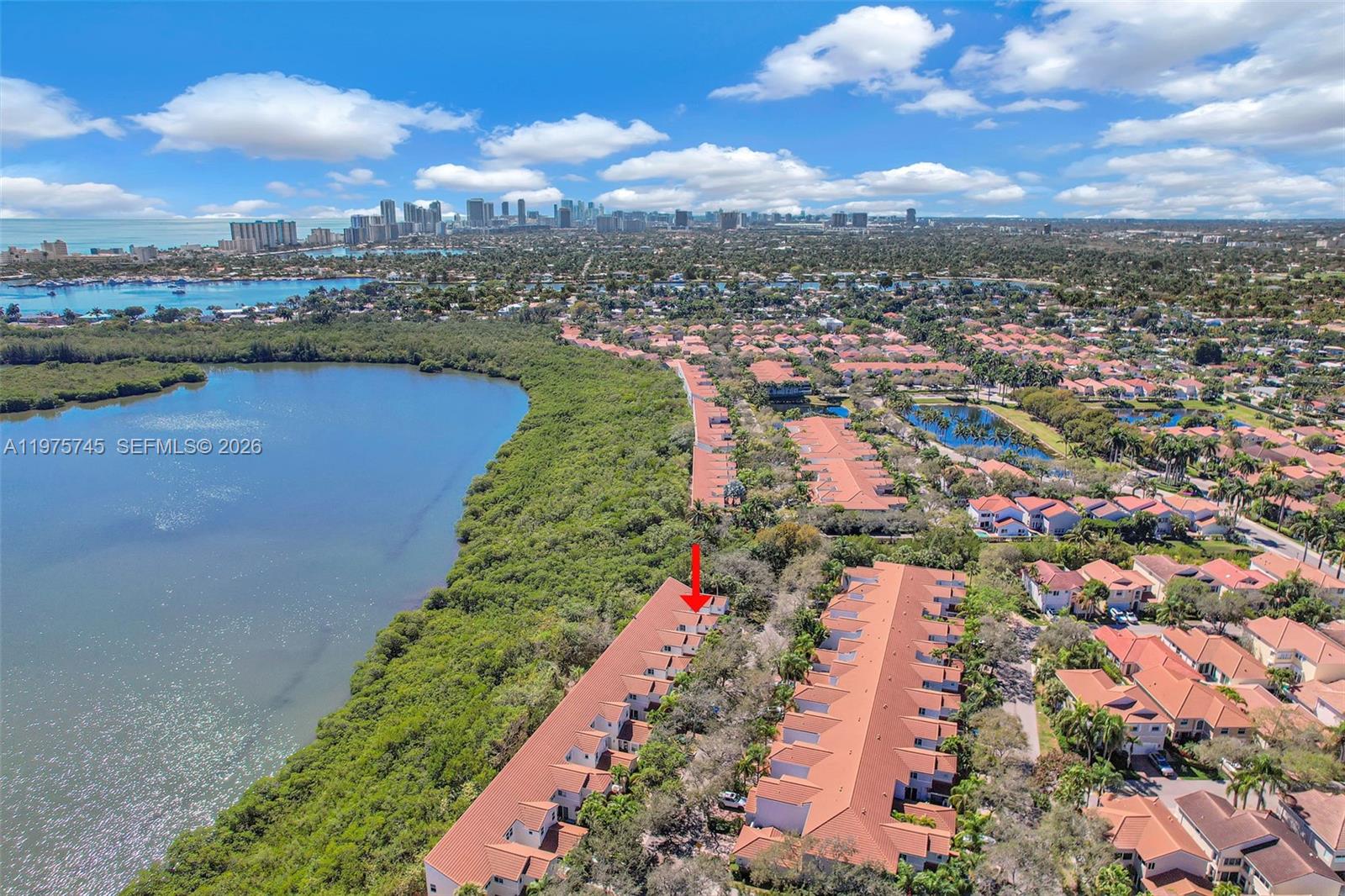 Photo of 1425 Weeping Willow Way  (1425), Hollywood, Florida, 33019 - 